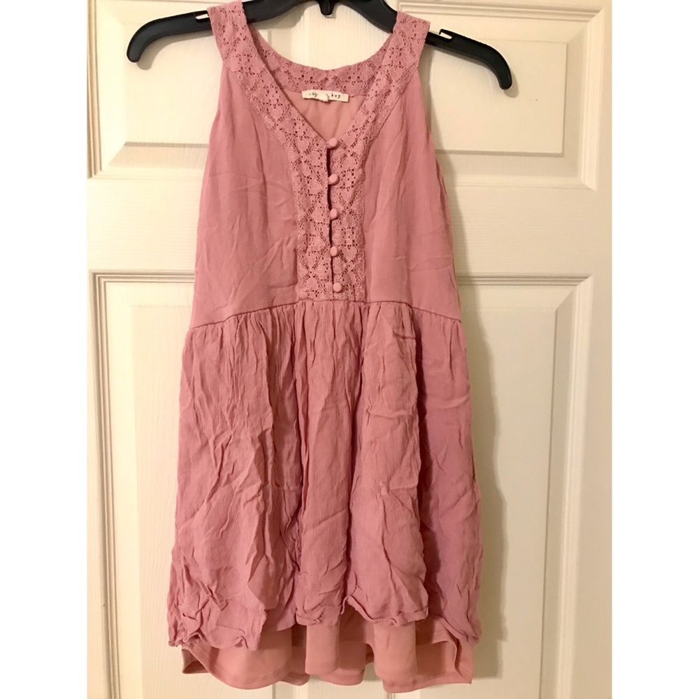Light pink straps cute shirt